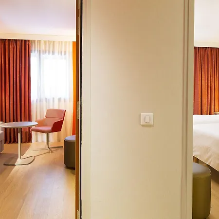 Oceania Paris Roissy Cdg Le Mesnil-Amelot