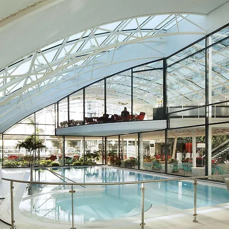 Hotel Oceania Paris Roissy Cdg 4*